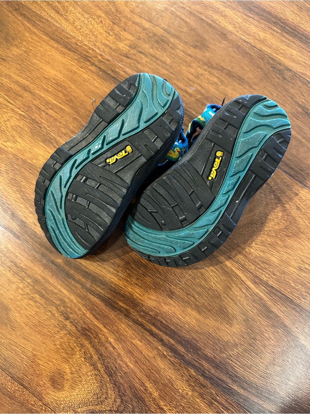Teva Kids Blue Sandals with Yellow Duck Print - Picture 4 of 5